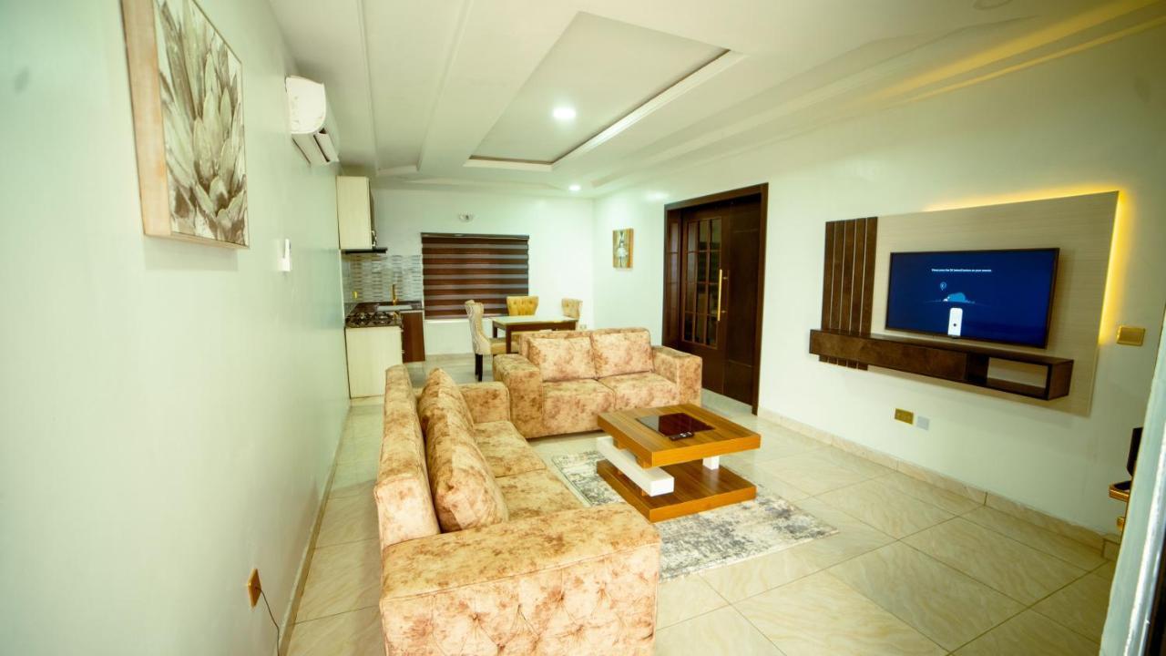 247 Luxury Hotel & Apartment Ajah 莱基 外观 照片