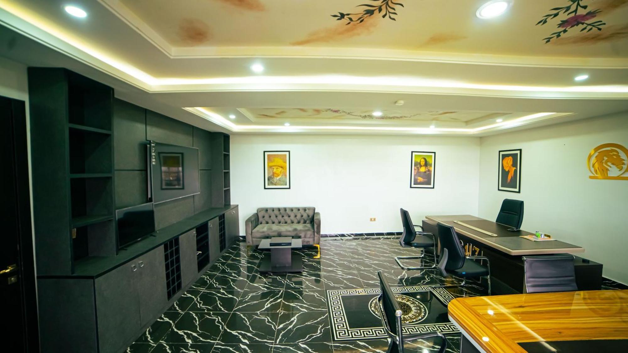 247 Luxury Hotel & Apartment Ajah 莱基 外观 照片